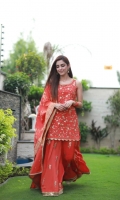 faiza-saqlain-style-stars-rtw-2020-16