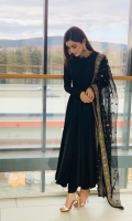 faiza-saqlain-style-stars-rtw-2020-30_0