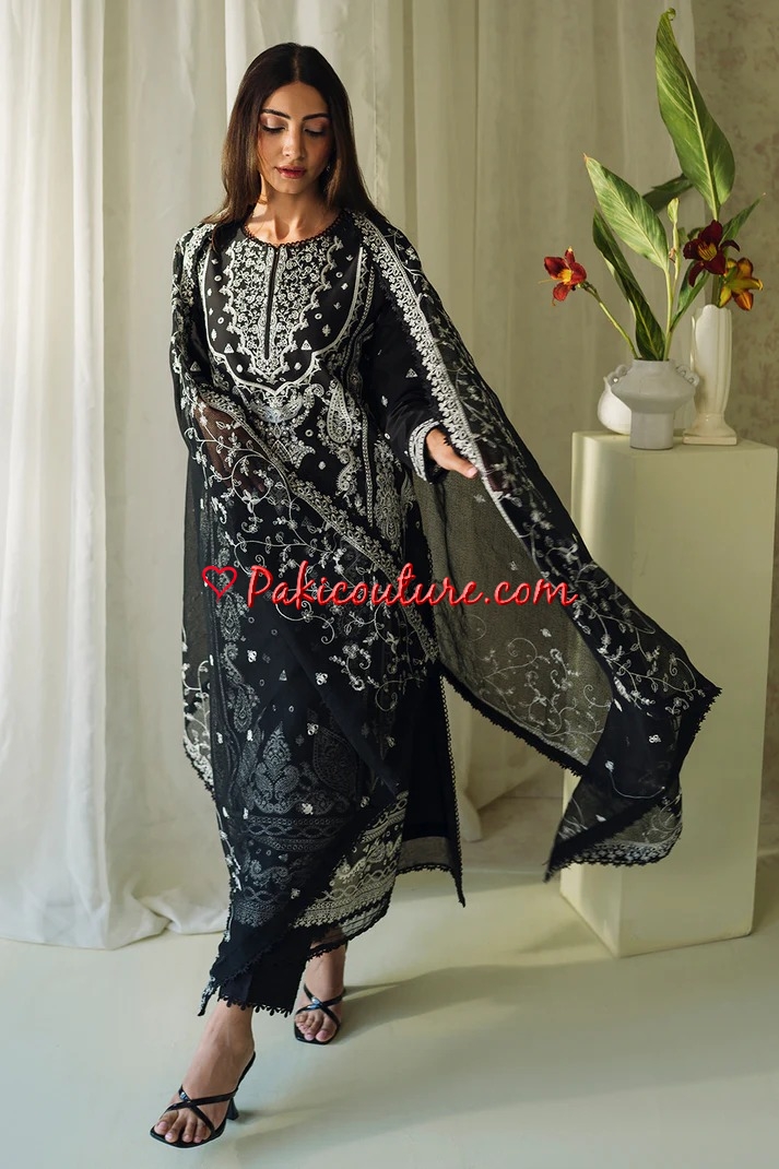 Buy Pakistani Dresses & Accessories