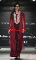 pakistani-designer-shalwar-kameez-47