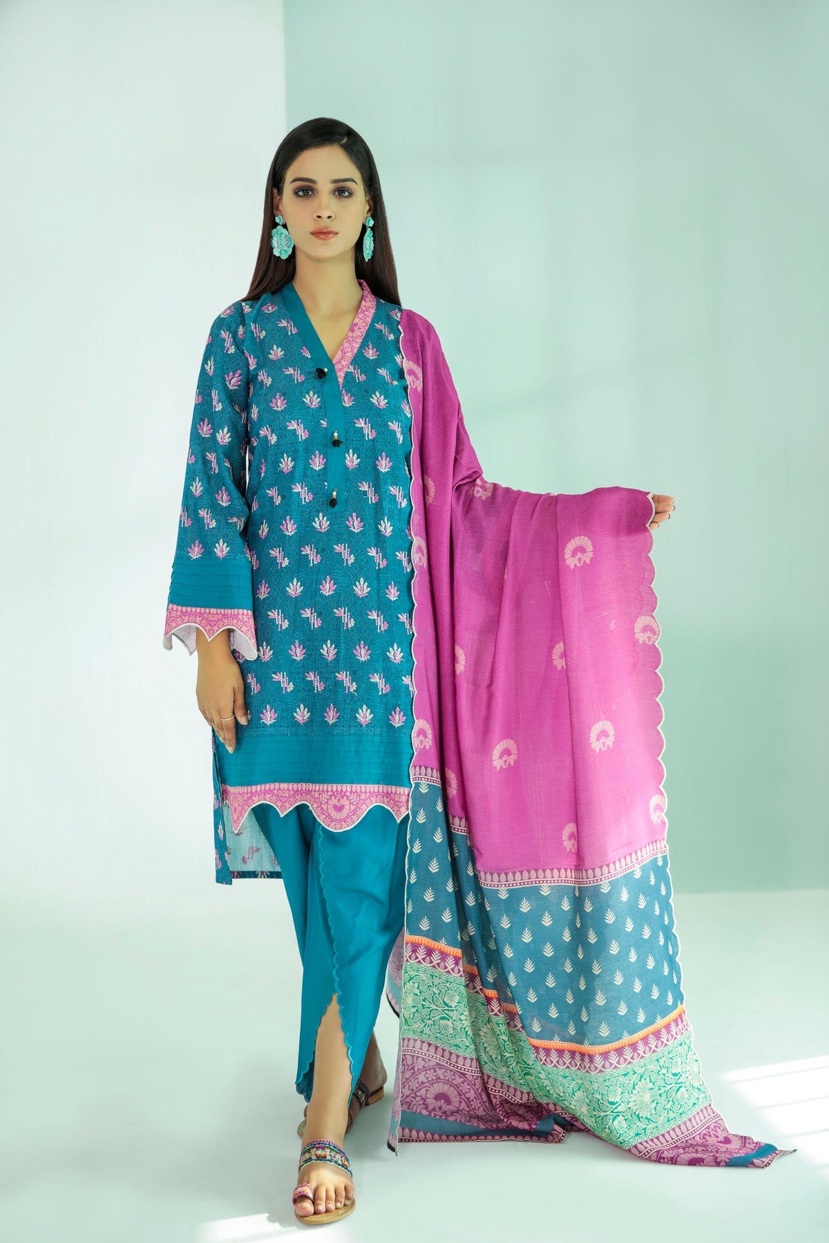 Phulkari Dhaga Volume III Winter Collection 2021 Shop Online  Buy  Pakistani Fashion Dresses. Pakistani Branded & Latest Clothes