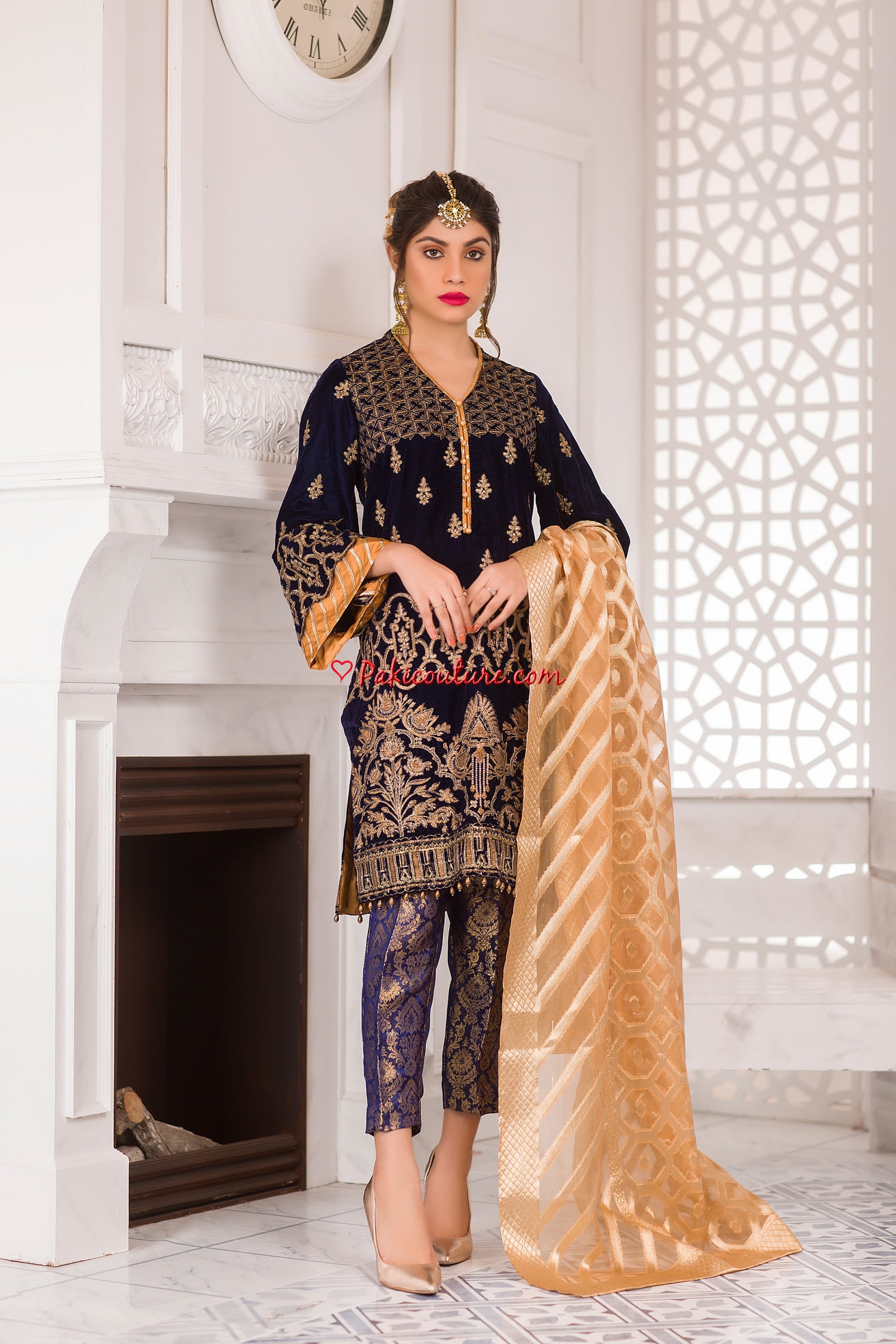 Sehar Embroidered Velvet Collection 2021 Shop Online Buy Pakistani Fashion Dresses Pakistani 