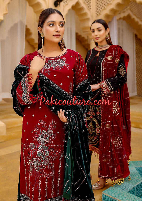 Waresha Luxury Winter Volume 28 2022 Shop Online | Buy Pakistani ...